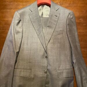 Isaia Napoli 140 Base S Gray Suit with Hanger 50R 40R 100% Wool Made In Italy